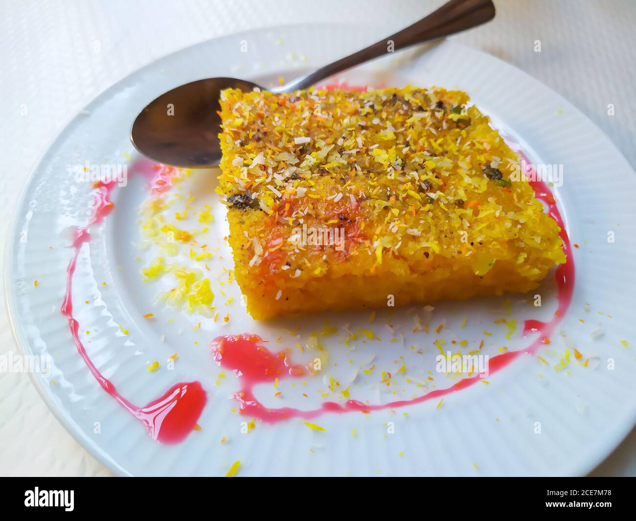 Dessert Indien Noix De Coco Et Pistache Halwa Photo Stock Alamy