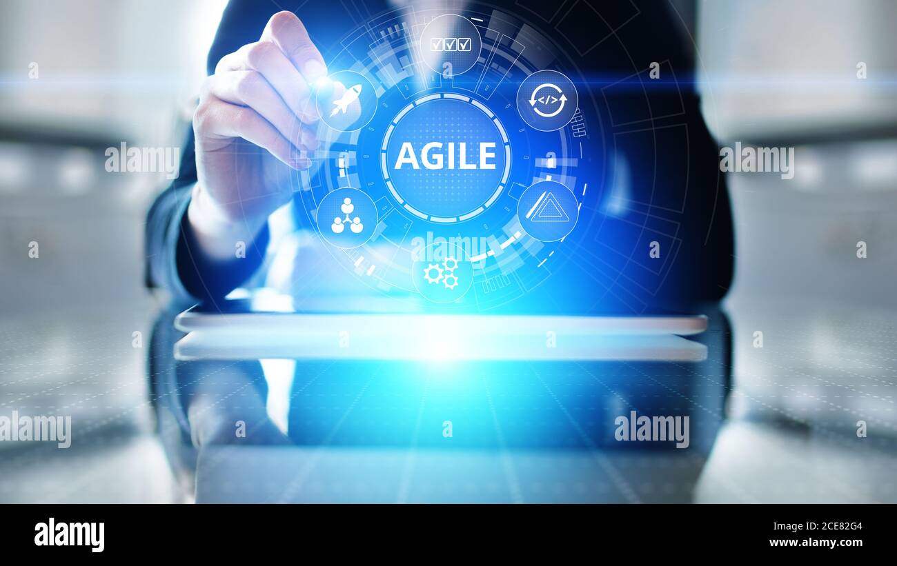 Méthodologie de développement Agile concept sur un écran virtuel. Technologie concept Banque D'Images