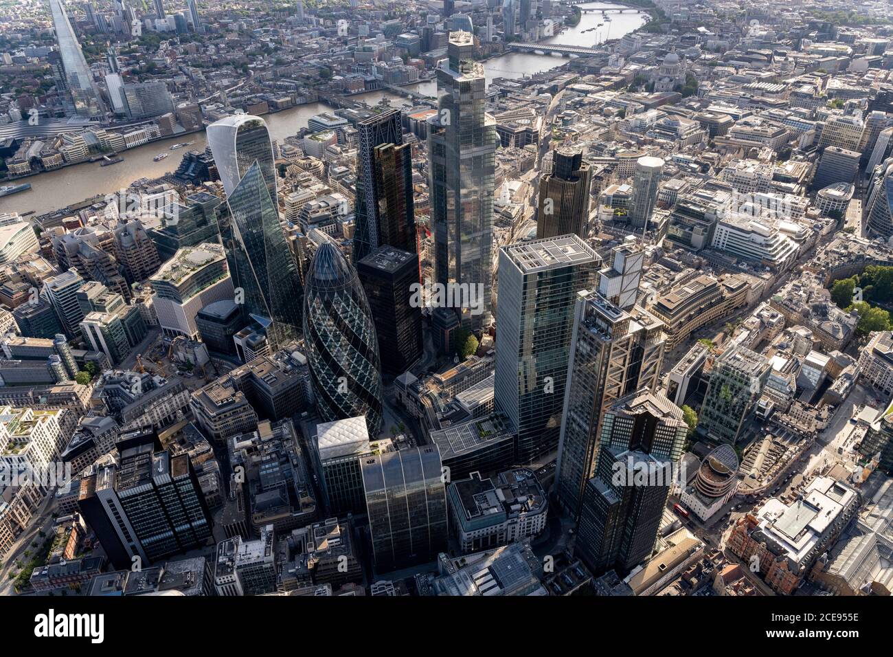 Vue aérienne de Londres avec la ville et ses gratte-ciel. Banque D'Images