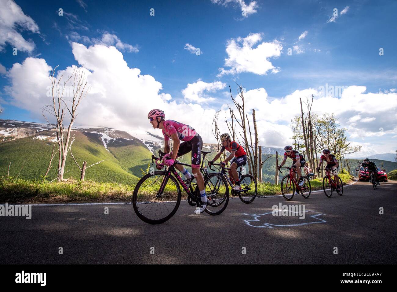 Giro d'Italia Stage 9 Montenero Di Bisaccia à Blockhaus, Italie. 14 mai 2017. Bob Jungels. Banque D'Images