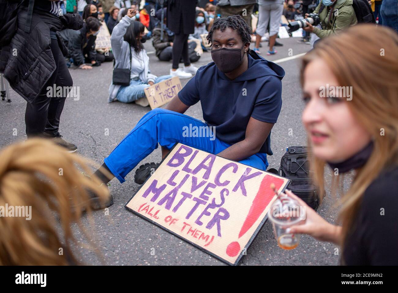 Londres, Royaume-Uni. 30 août 2020. Des millions de personnes défilent de Notting Hill à Marble Arch. Protester contre la brutalité policière aux États-Unis et au Royaume-Uni crédit: Neil Banque D'Images