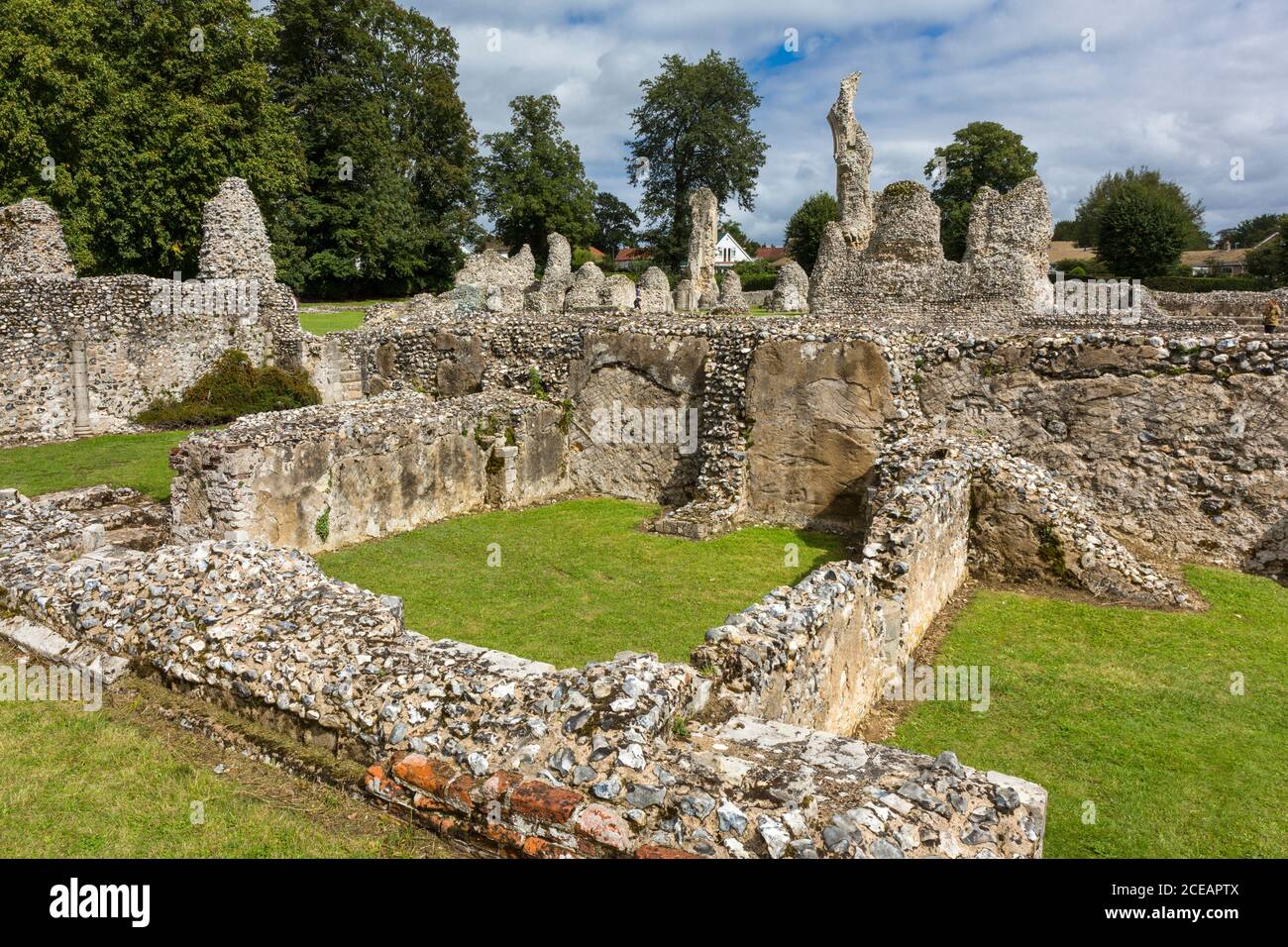 Ruines du monastère de Thetford. Thetford, Norfolk, Angleterre, Royaume-Uni. Banque D'Images