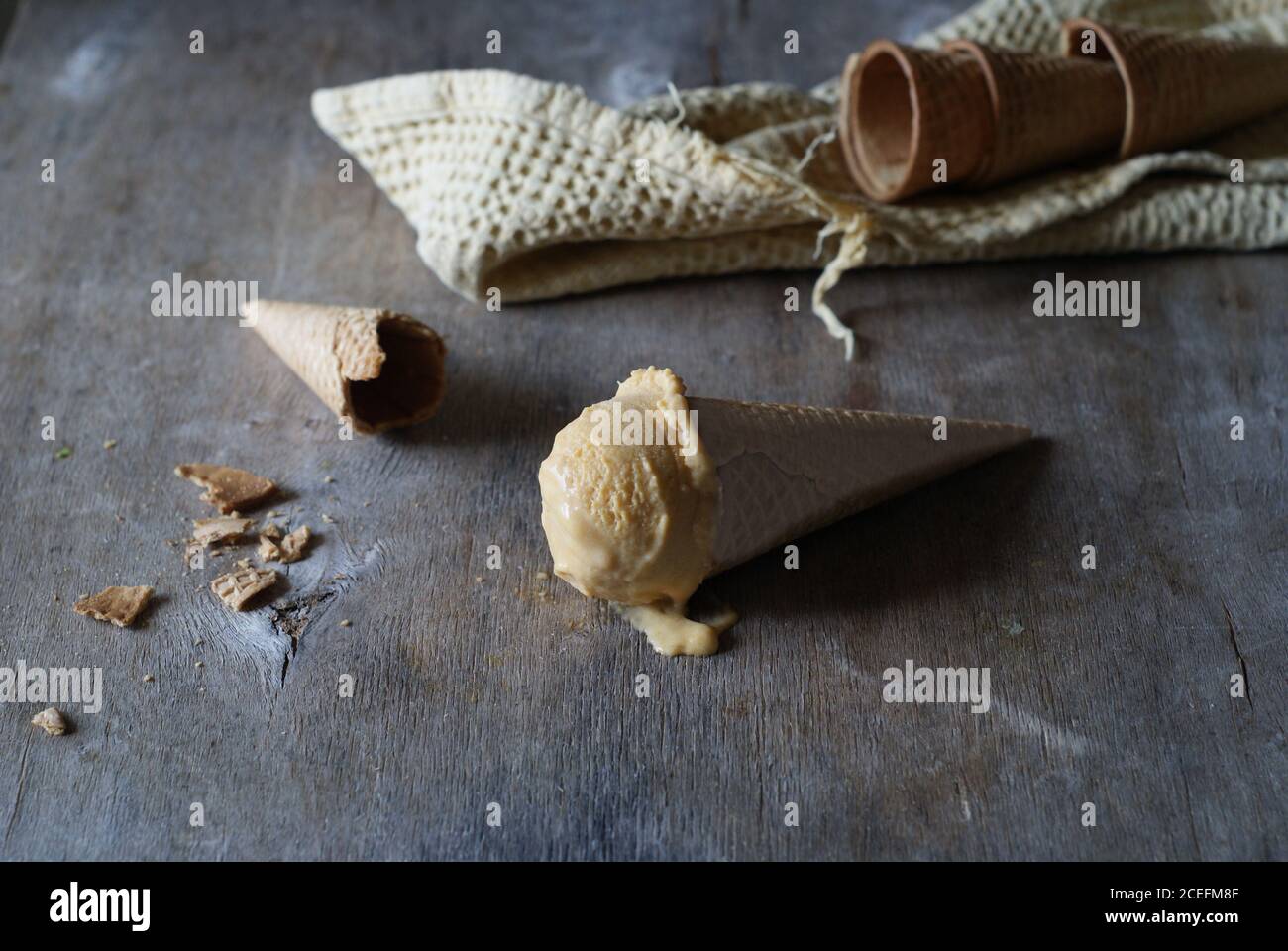 Glace savoureuse au sucre cornet croquant Banque D'Images