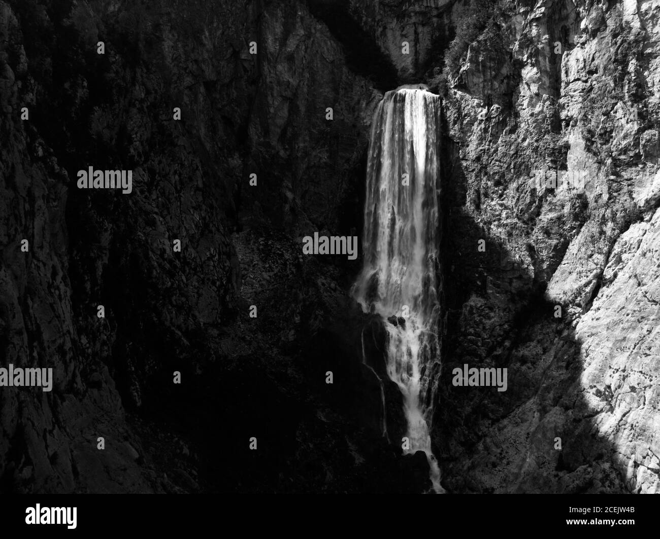 Cascade Boka Dans Le Parc National De Triglav, Slovénie, Bovec, Europe Banque D'Images