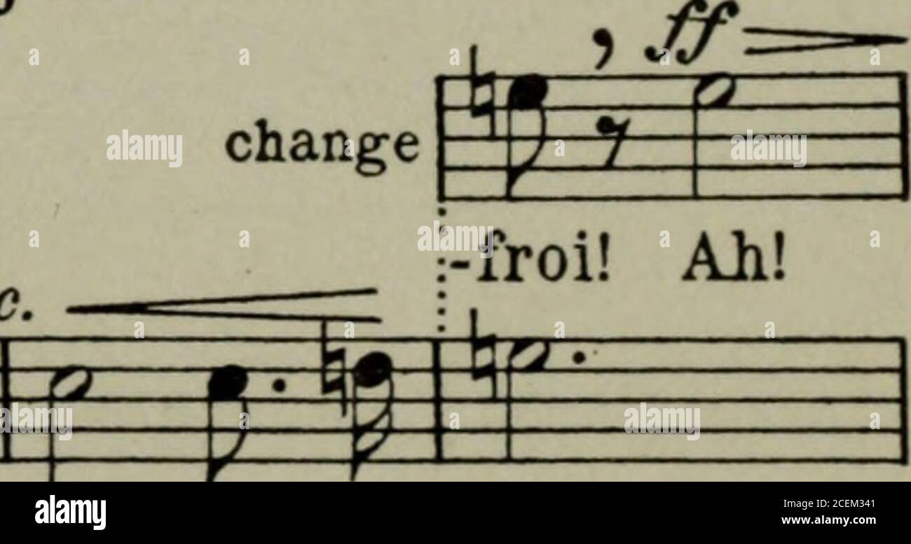 . Le style du chant. Poco andantinoP S cresc.. t tu vois mon ef-froi! tu vois mon ef - froi!PP & gt;   ^ ^ ^ ^ 1 noi-me-me,pour toi - me - r IP- BP p g GRA - ce, gra - ce  pour moi-me,pour toi - me - Roe 68 STYLE DANS L'expression « The Grace », Grâce/ dans laquelle Isabelle imploresRobert de Normandys pardon, se produit trois fois.quand il se répète pour la dernière fois, un changement du texte imprimé n'est pas seulement justifiable; il est exigé, afin de donner une intensité et un pouvoir supplémentaires à la phrase, et d'éviter la monotonie causée par la mererepetition. Cette modification est d'autant plus défendable que la co Banque D'Images