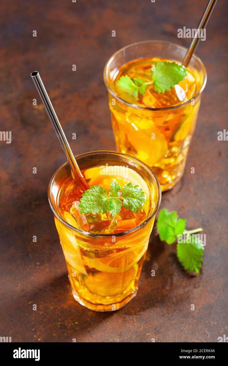 Plateau de glace au citron et menthe Banque D'Images
