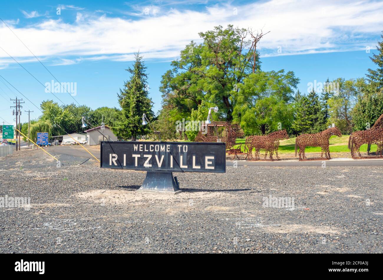 Un panneau Bienvenue à Ritzville à la périphérie de Ritzville, dans le comté d'Adams, dans l'est de Washington, États-Unis Banque D'Images