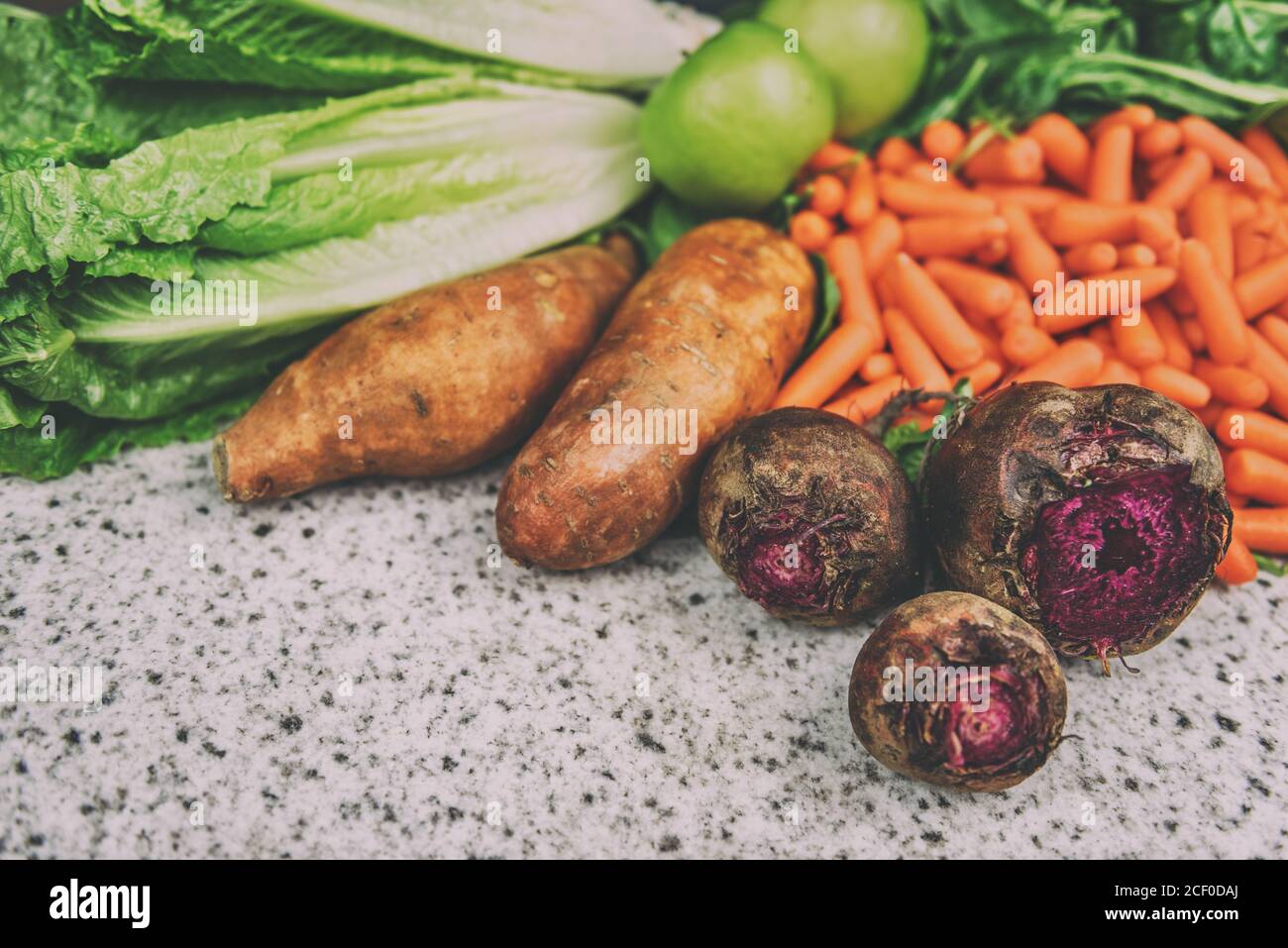 Les légumes d'automne betteraves sucrées de pommes de terre de fond Banque D'Images