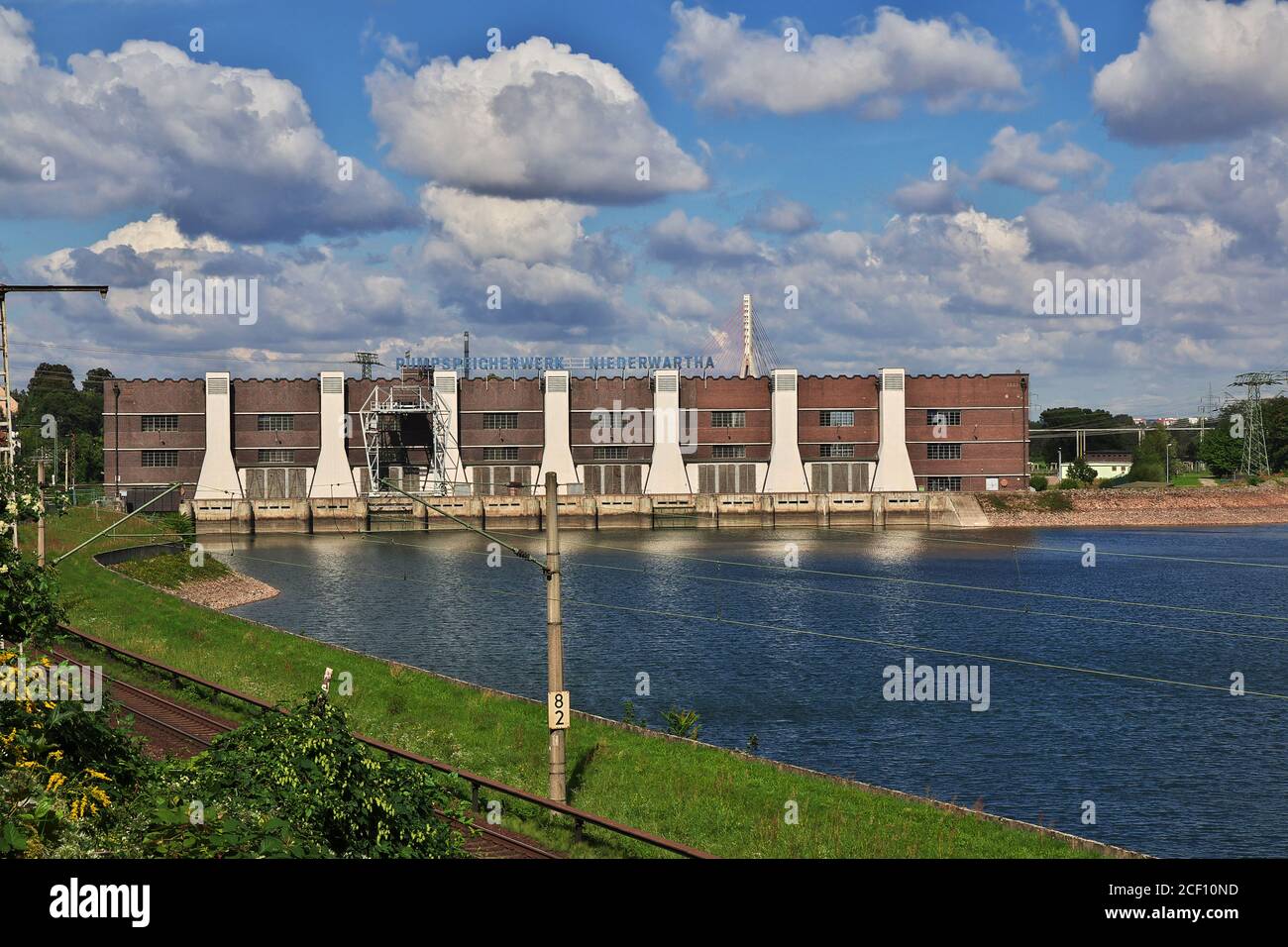 L'hydroélectricité sur l'Elbe en Saxe, Allemagne Banque D'Images