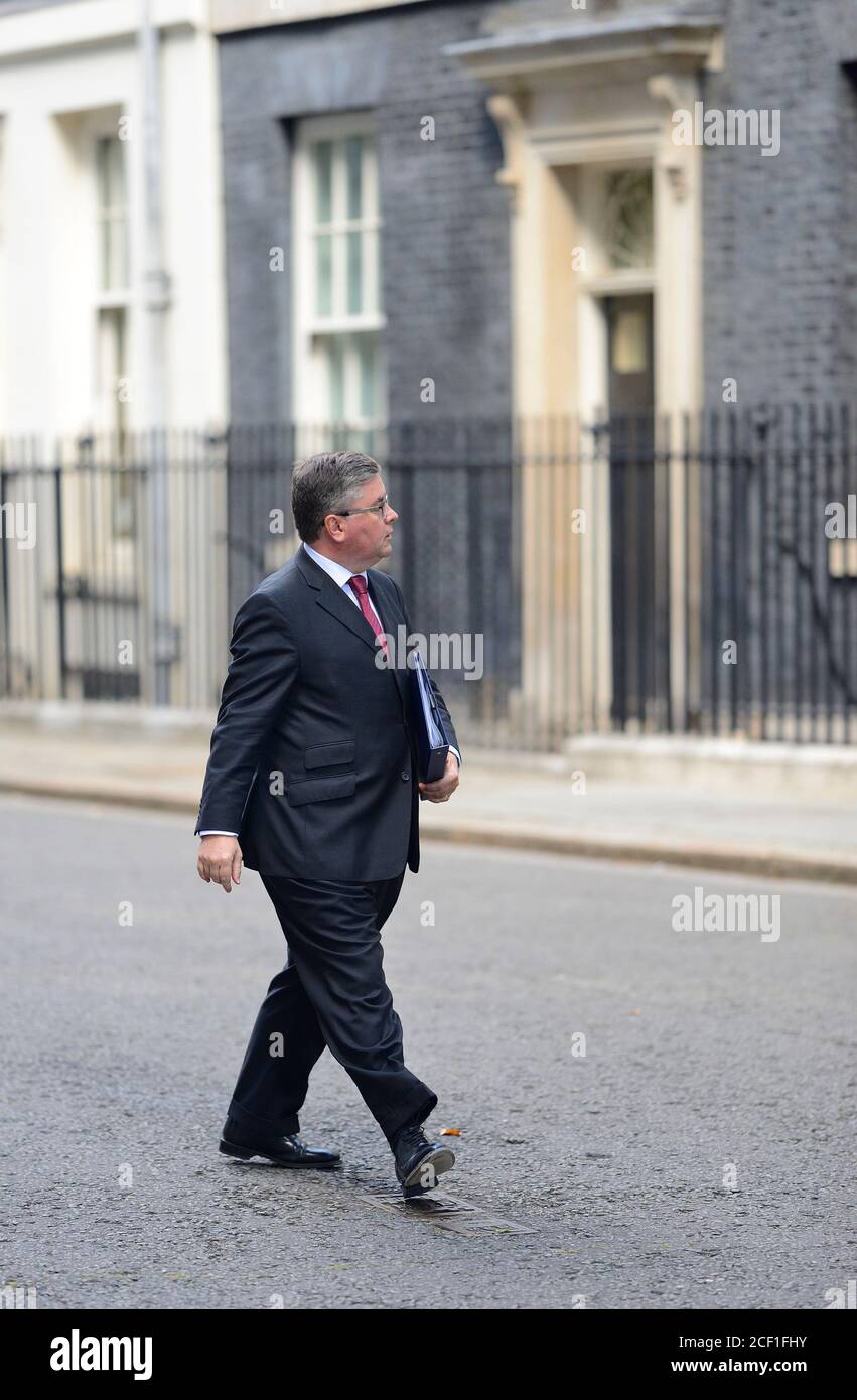 Robert Buckland, député (Lord Chancellor et secrétaire d'État à la Justice), à Downing Street, après une réunion du Cabinet, le 1er septembre 2020 Banque D'Images