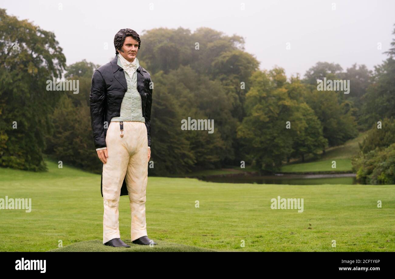 USAGE ÉDITORIAL SEUL UN gâteau grandeur nature de M. Darcy, tel qu'il a été joué par Colin Firth dans la mini-série télévisée Pride and Pregous, a été créé par la célèbre cake designer Michelle Wibowo dans le 25ème anniversaire de la série emblématique pour célébrer le lancement de la saison Jane Austen sur Drama, Quel sera l'air le dimanche à partir du 6 septembre ??? 20e. Banque D'Images