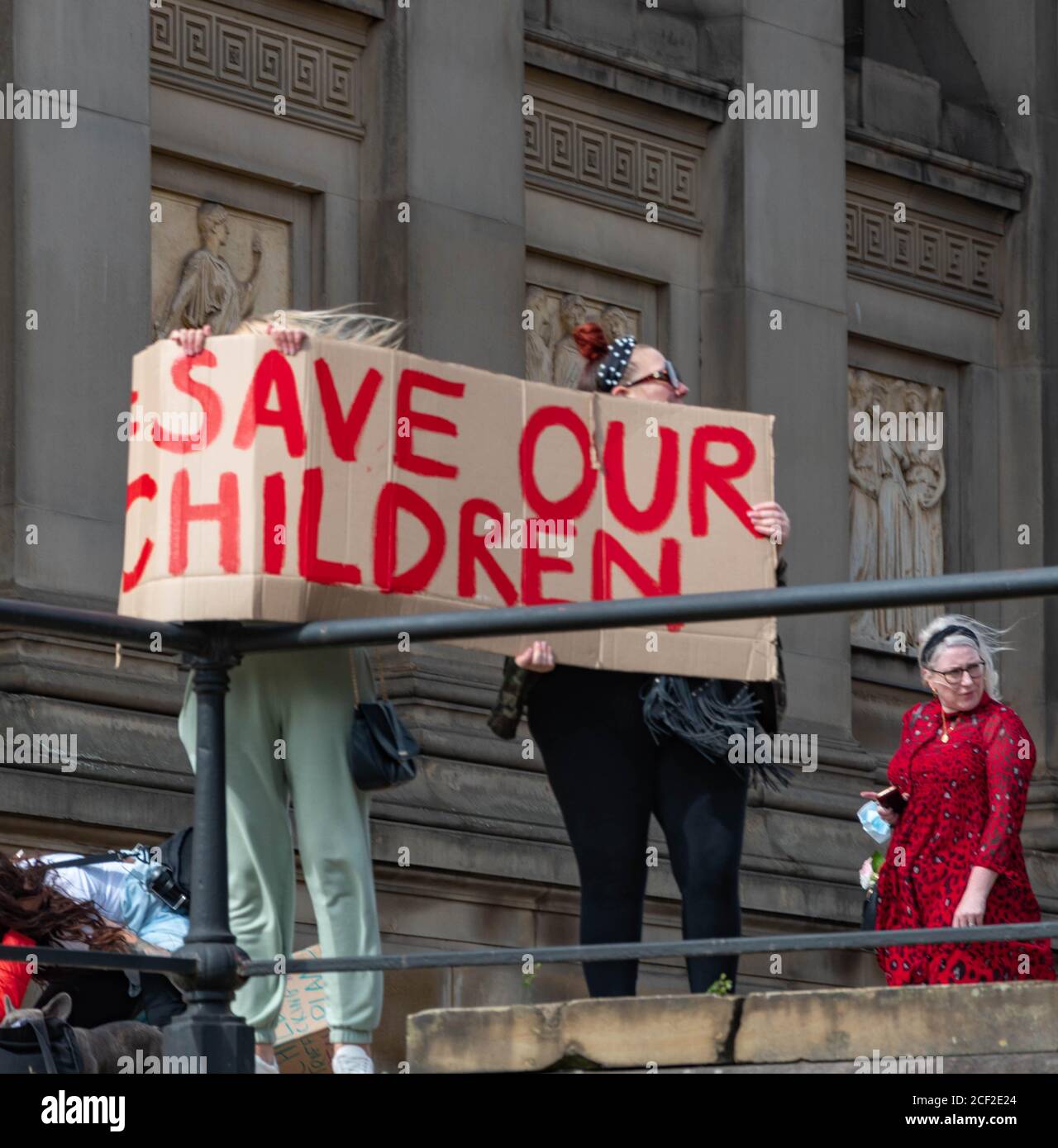 Save the Children Protest, 22/6/2020, Liverpool Banque D'Images
