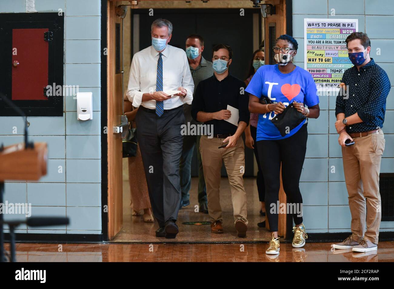Le maire Bill de Blasio visite la P.S. 59 l'école William Floyd dans le quartier Bedford-Stuyvesant de Brooklyn, New York. Banque D'Images