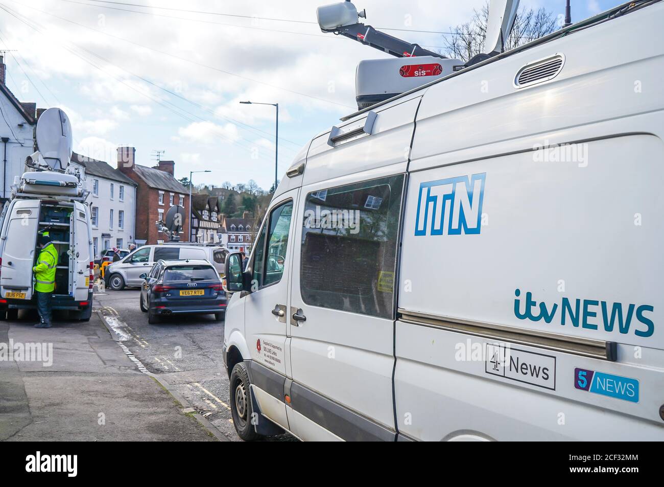 Inondations de Bewdley, février 2020 - les médias britanniques ont signalé une ville en chaos pendant la crise des inondations au Royaume-Uni. ITN, équipe d'information d'ITV. Banque D'Images