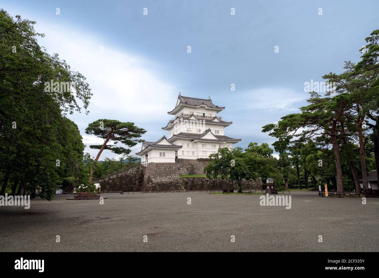 Château d'Odawara le matin tranquille après la pluie. Banque D'Images