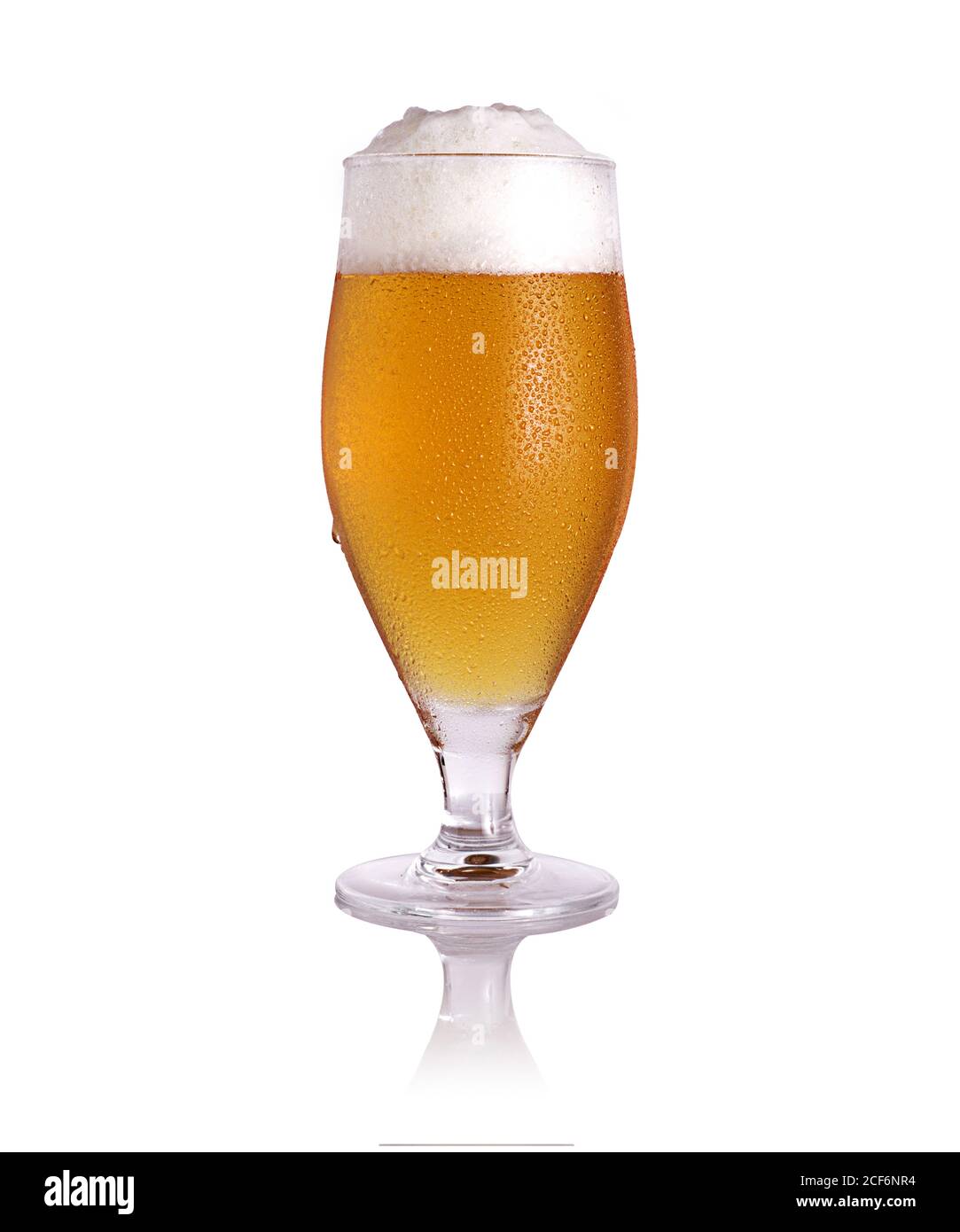 Verre de bière légère savoureuse Banque D'Images