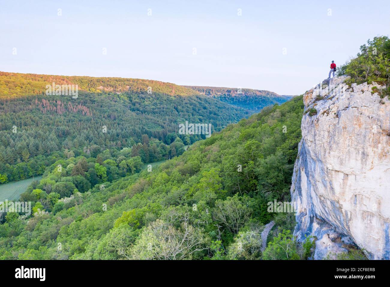 France, Côte d’Or, Réserve naturelle régionale de Val Suzon, Messigny et Vantoux, Foret Domaniale de Val Suzon (vue aérienne) // France, Côte d’Or (21), rés Banque D'Images France, Côte d’Or, Réserve naturelle régionale de Val Suzon, Messigny et Vantoux, Foret Domaniale de Val Suzon (vue aérienne) // France, Côte d’Or (21), rés Banque D'Images