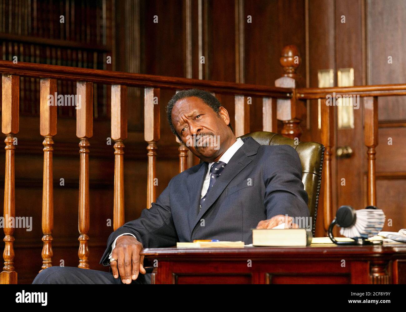 Clarke Peters (Henry) en COURSE par David Mamet au Hampstead Theatre, Londres NW3 29/05/2013 design: Tim Shortall éclairage: Mark Henderson réalisateur: Terry Johnson Banque D'Images