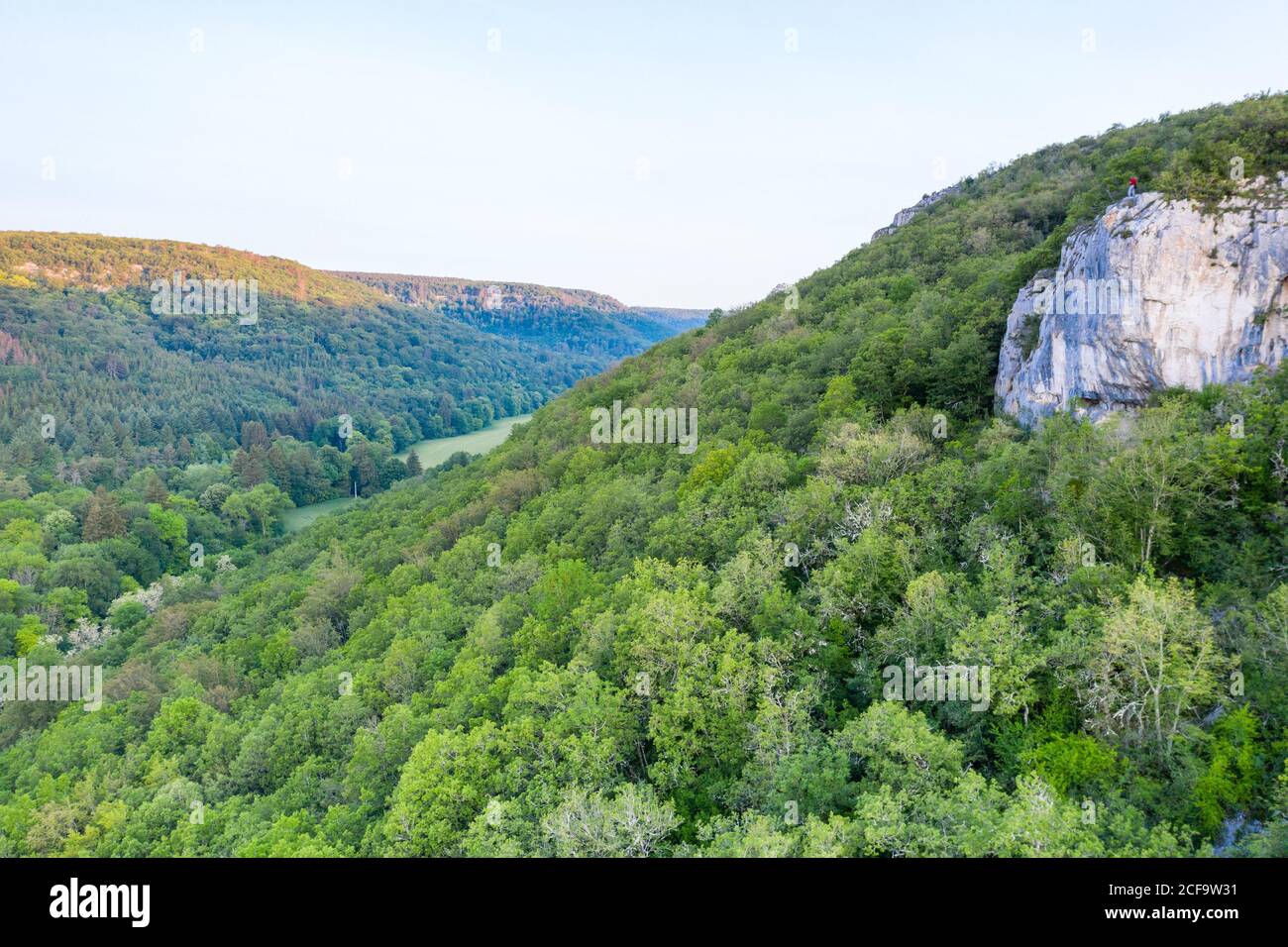 France, Côte d’Or, Réserve naturelle régionale de Val Suzon, Messigny et Vantoux, Foret Domaniale de Val Suzon (vue aérienne) // France, Côte d’Or (21), rés Banque D'Images France, Côte d’Or, Réserve naturelle régionale de Val Suzon, Messigny et Vantoux, Foret Domaniale de Val Suzon (vue aérienne) // France, Côte d’Or (21), rés Banque D'Images