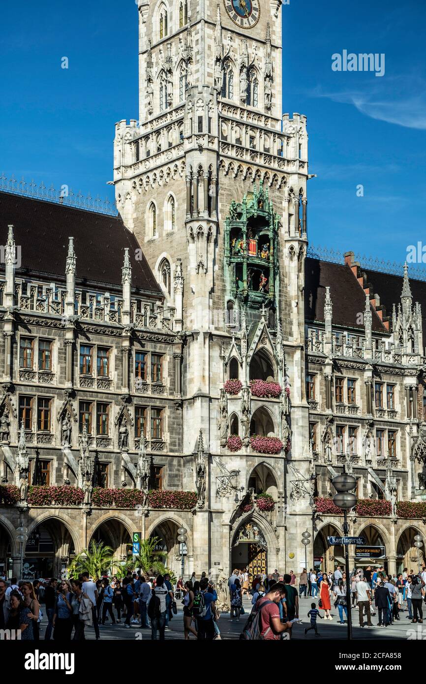 Glockenspiel, New Town Hall Clock Tower, Marienplatz, Munich, Allemagne Banque D'Images