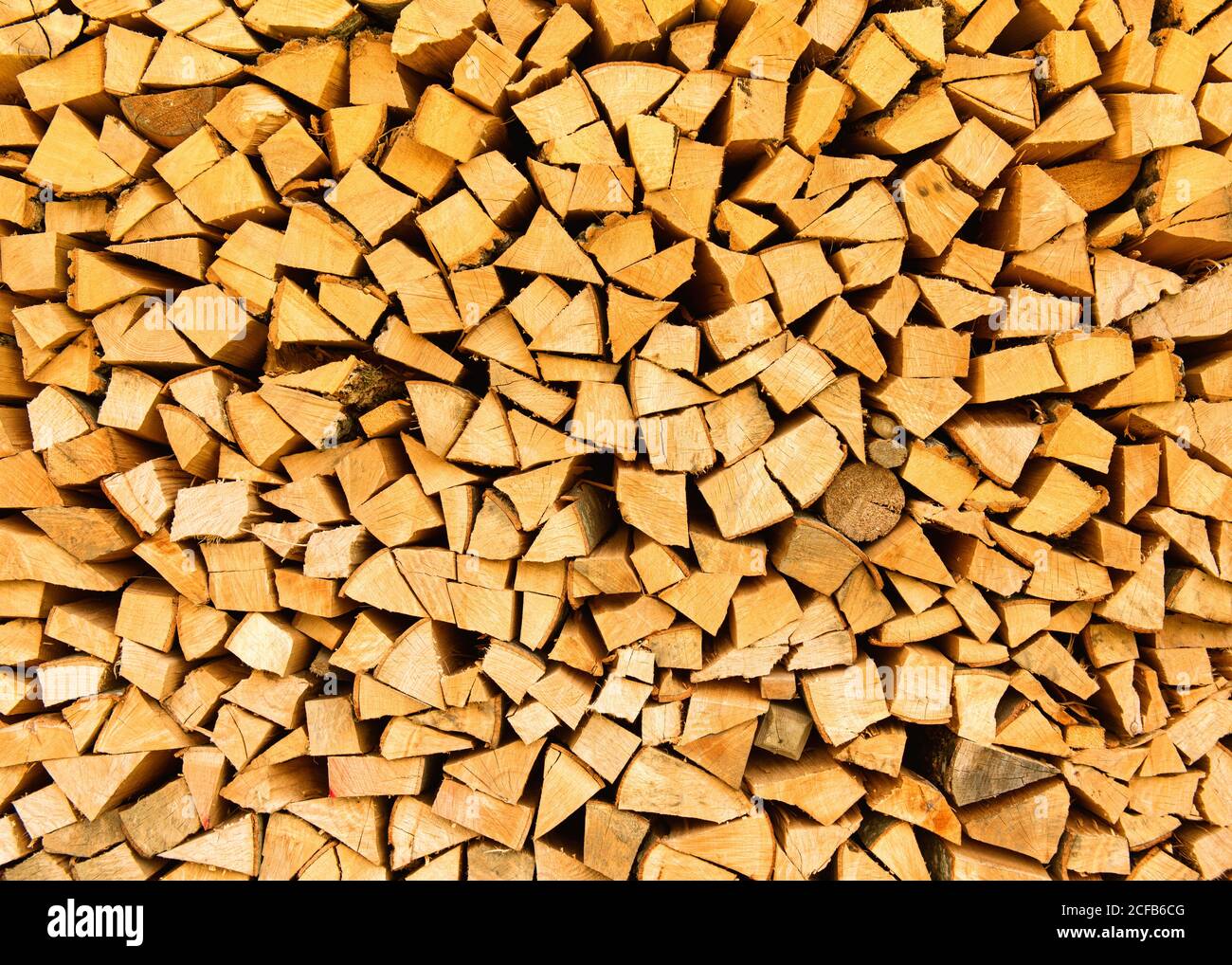 Pile de bois de chauffage. Arrière-plan naturel Banque D'Images