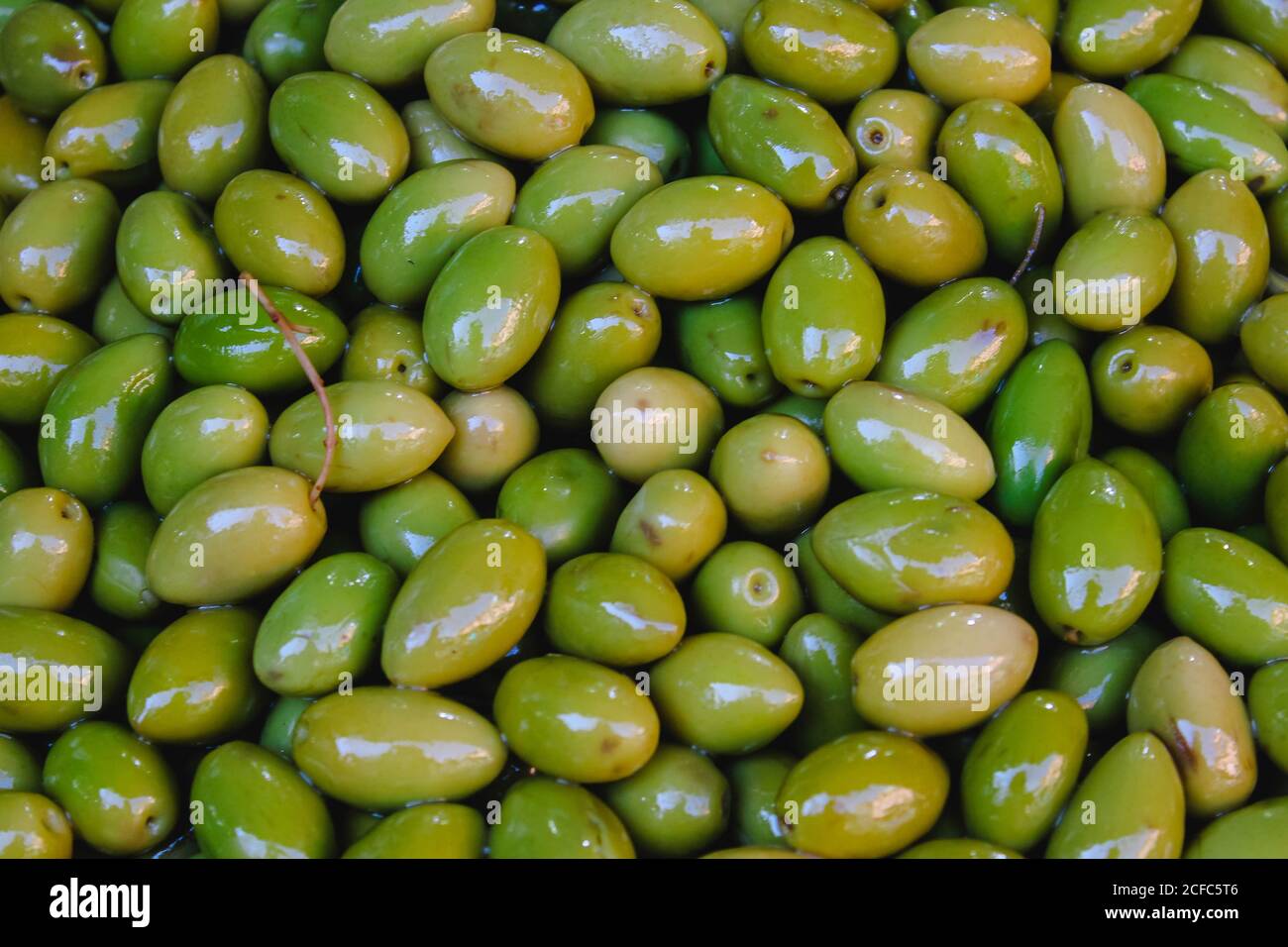 L'épicerie d'olive dans le marché de Marrakech au Maroc Banque D'Images