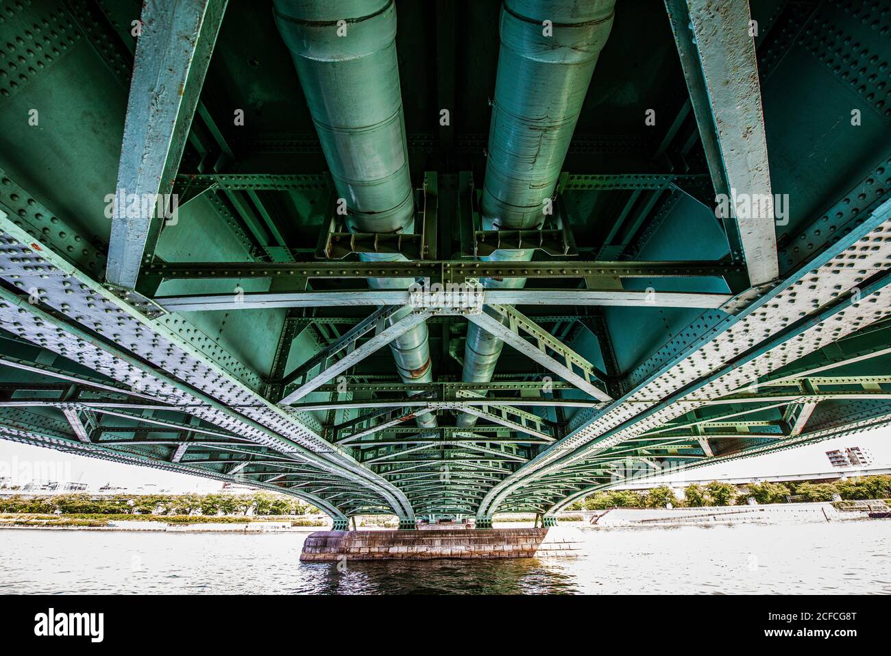 Sous le pont Kototoi à Taito, Tokyo, Japon Banque D'Images