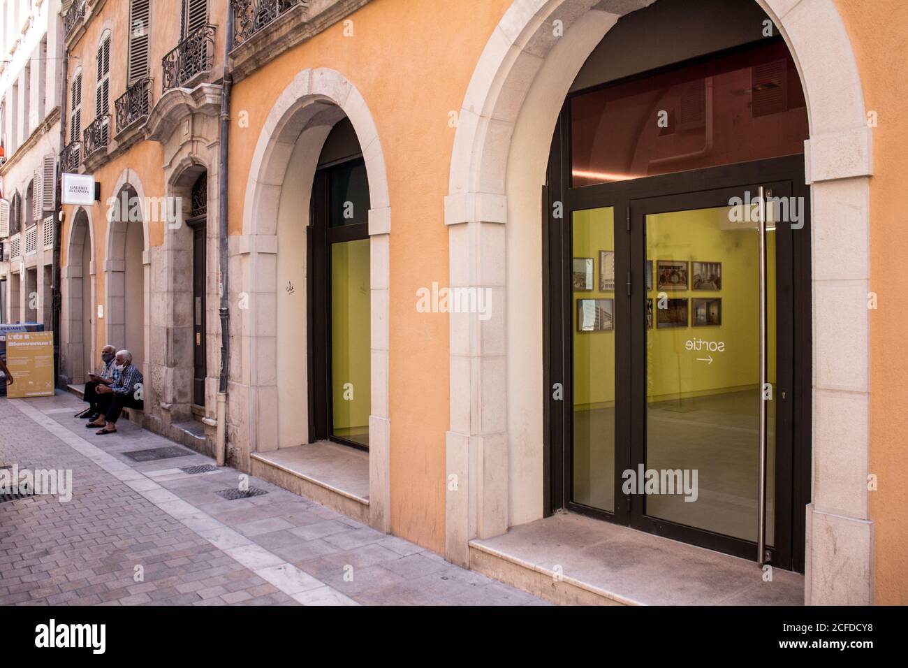 Toulon (Var,France) : l'Eté à Toulon,Galerie du Canon : Arts Décoratifs de 1950 à 1970 : Galerie du Canon,rue Pierre Semard Banque D'Images