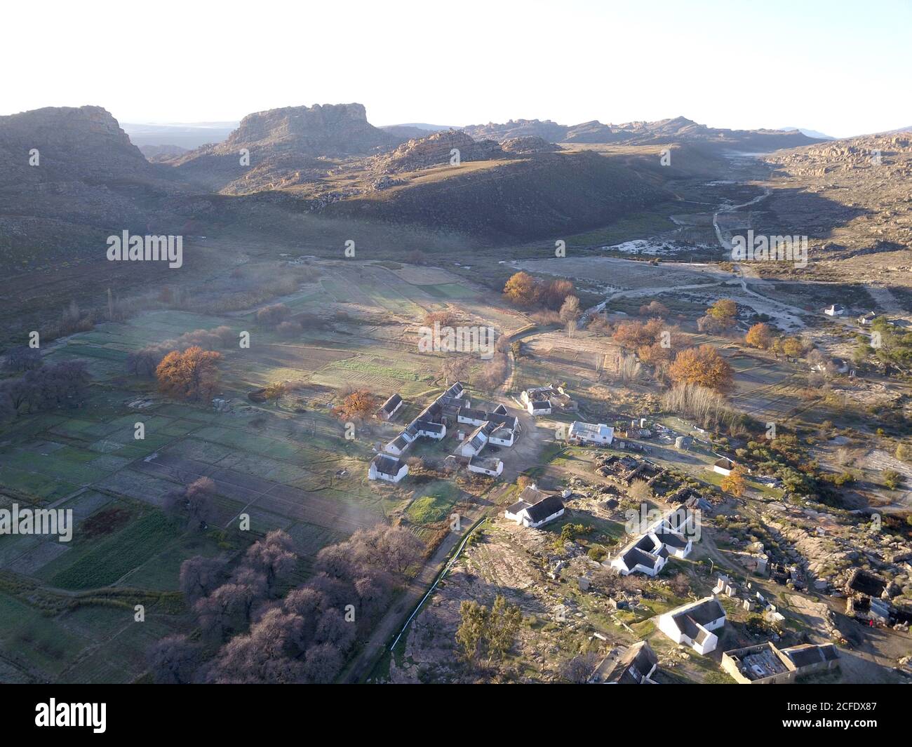 Vue aérienne du village dans les montagnes de Cederberg, Afrique du Sud Banque D'Images