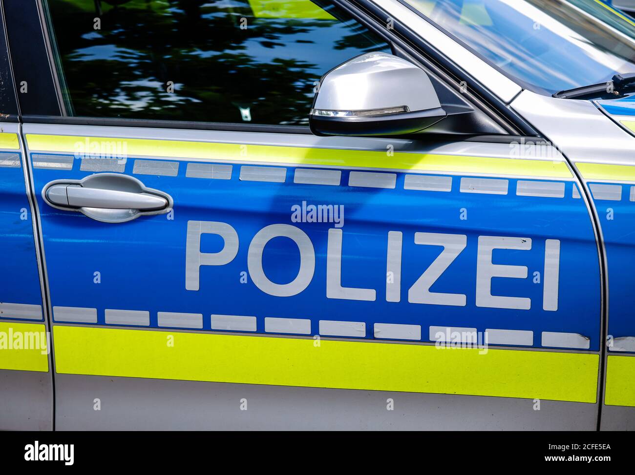 Voiture de police, lettrage de la police sur un véhicule d'urgence, Oberhausen, Rhénanie-du-Nord-Westphalie, Allemagne Banque D'Images