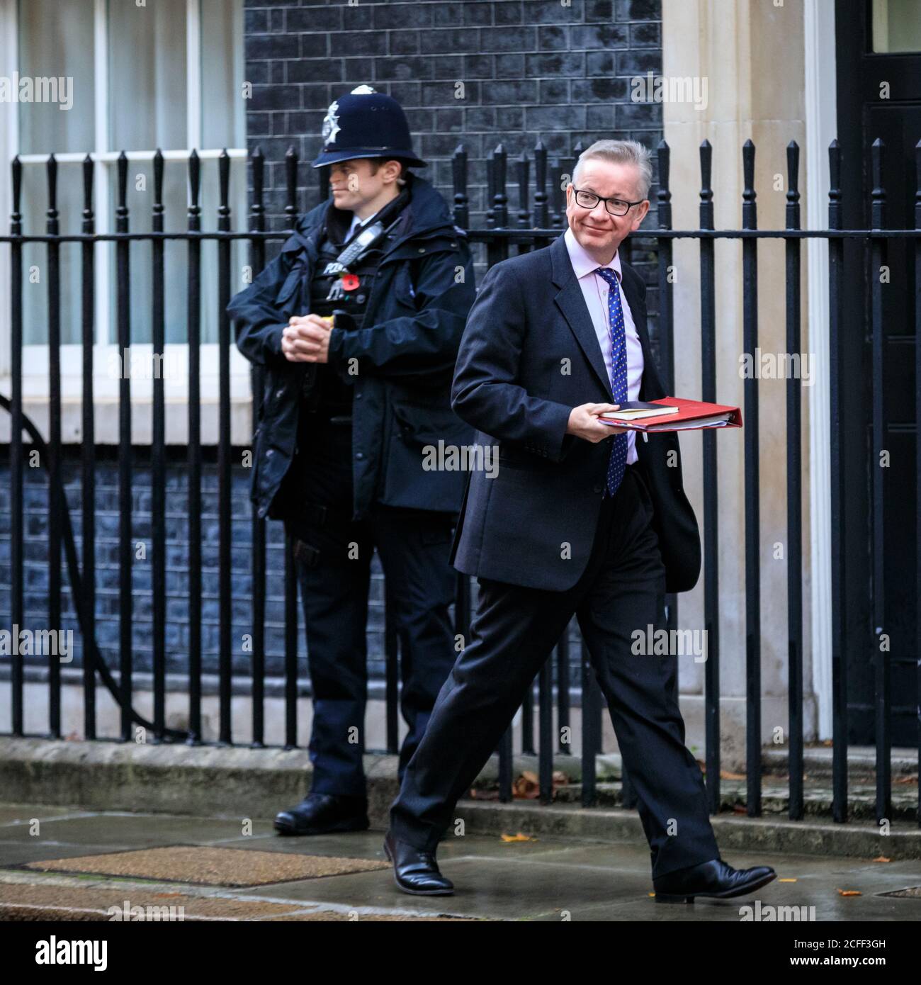 Michael Gove, député du Parti conservateur britannique et ministre du Cabinet en mai et Johnson, Downing Street, Londres, Royaume-Uni Banque D'Images