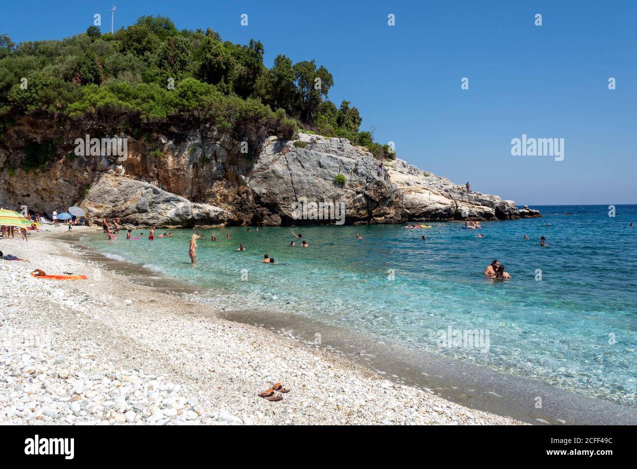 Pélion, plage de Damouchari, Grèce - août 11 2020 : plage pittoresque de Damouchari à Pélion en Grèce Banque D'Images