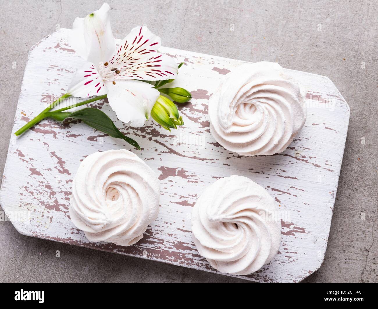 Guimauves blanches faites maison. Bonbons sains faits maison. Gros plan Banque D'Images