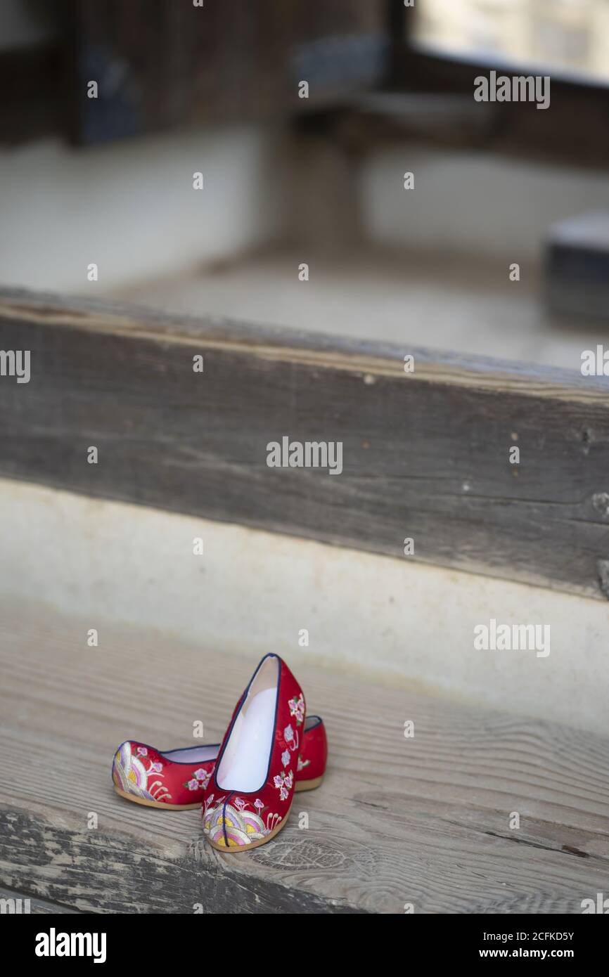 Chaussures de fleurs traditionnelles coréennes, image du nouvel an Banque D'Images