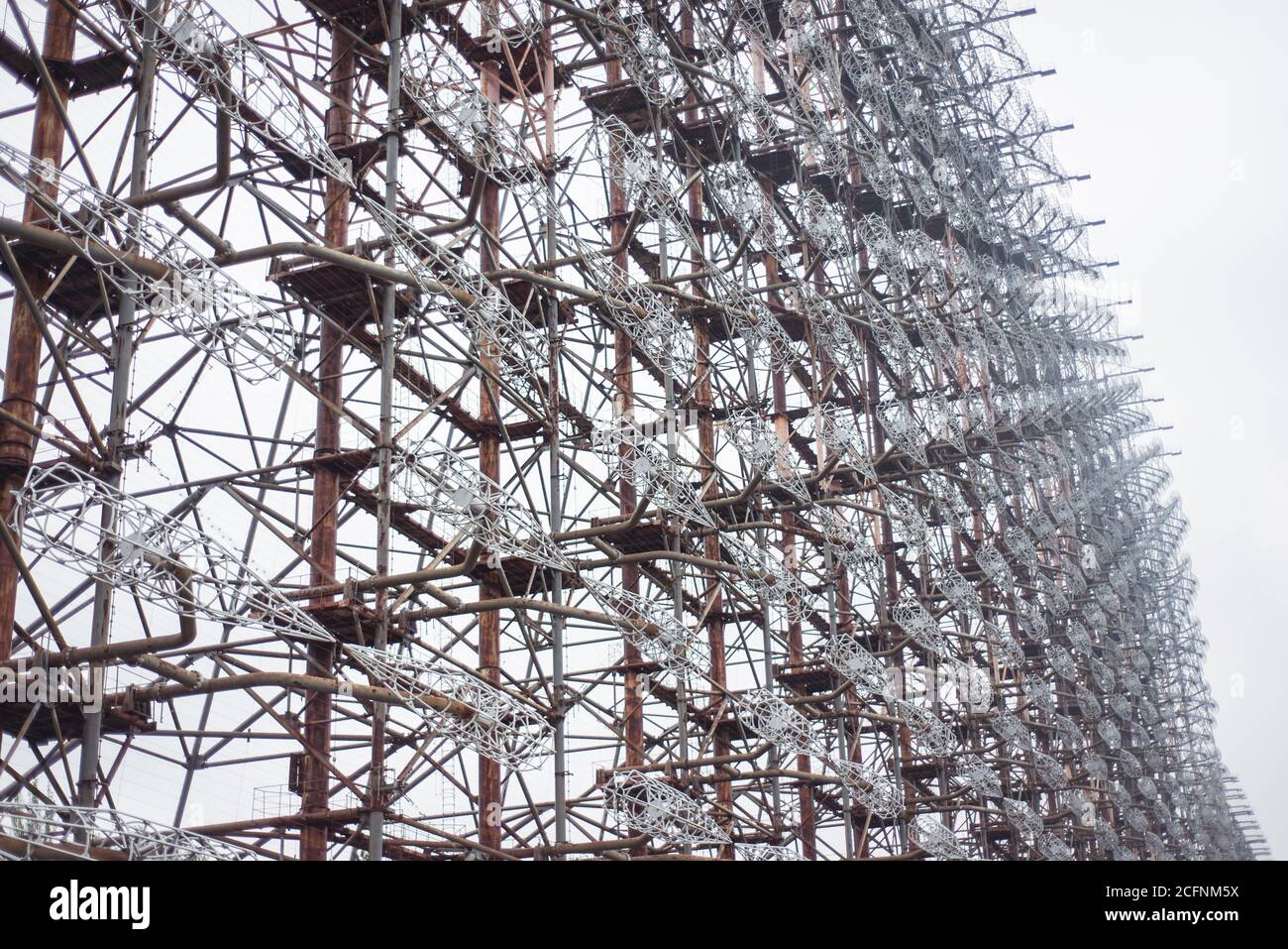 Pripyat / Ukraine - 15 mai 2018 : système radar Duga utilisé dans le cadre du réseau radar soviétique de défense antimissile, Ukraine Banque D'Images