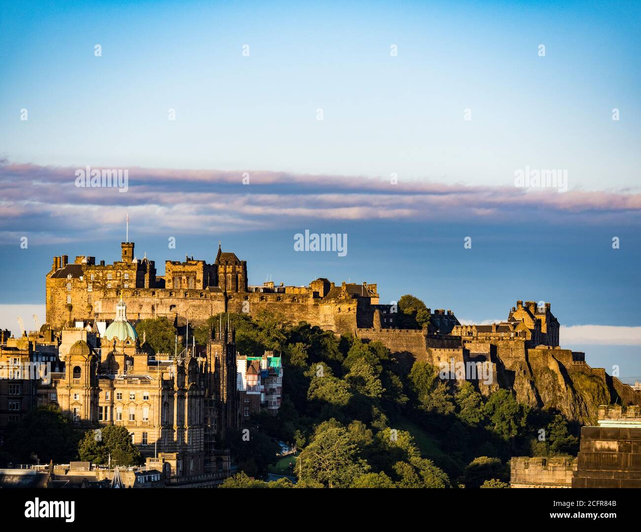 Lever du soleil au château d'Édimbourg, Édimbourg, Écosse, Royaume-Uni, GB. Banque D'Images