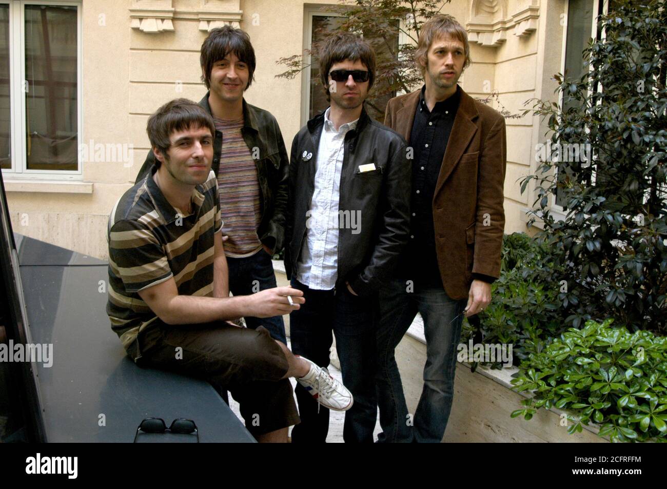 Milan Italie 11/05/2005 : séance photo du groupe Oasis avant le concert Banque D'Images