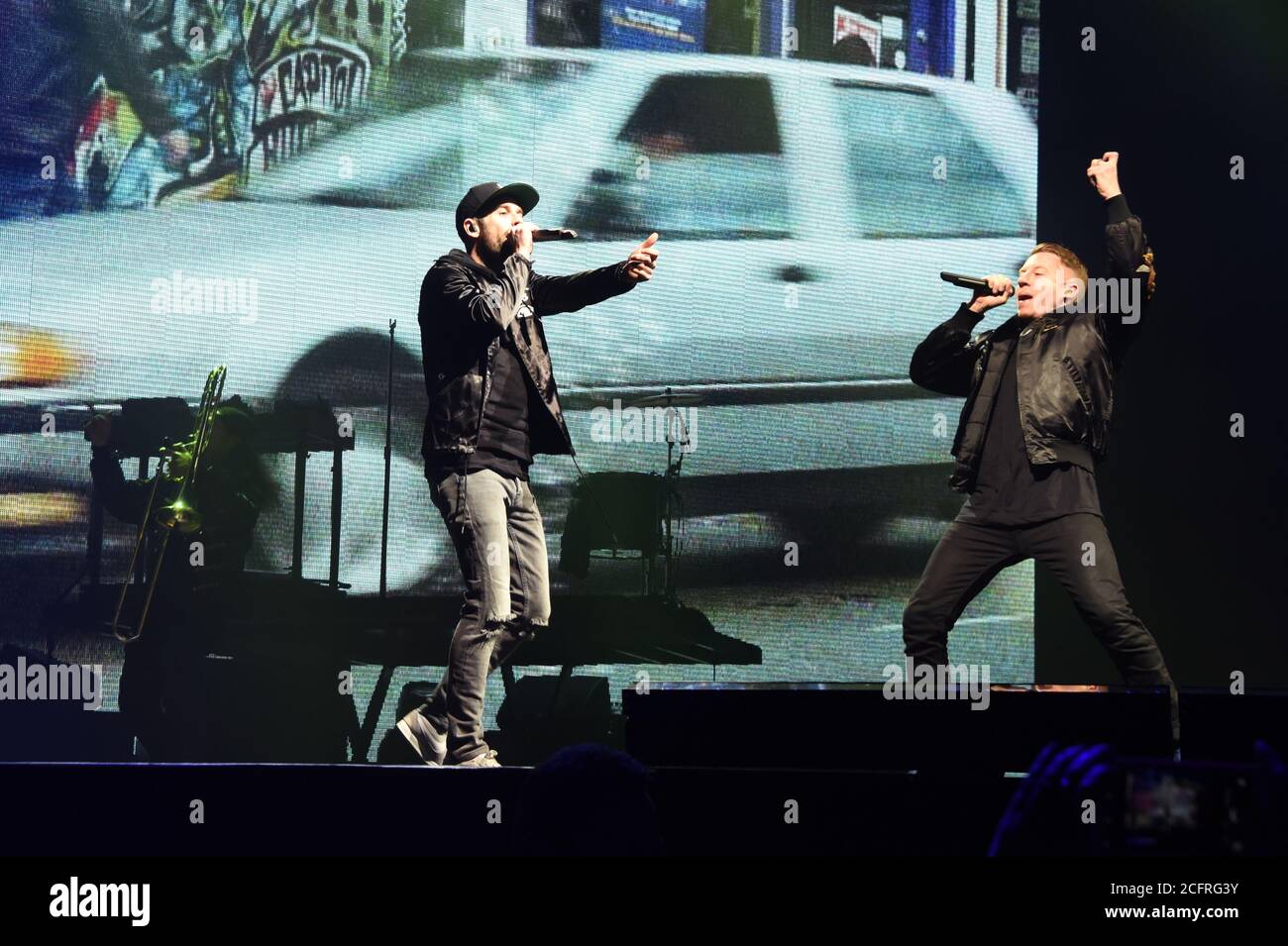 Milan Italie 04/04/2016 : concert live du Macklemore et de Ryan Lewis au Forum Assago Banque D'Images