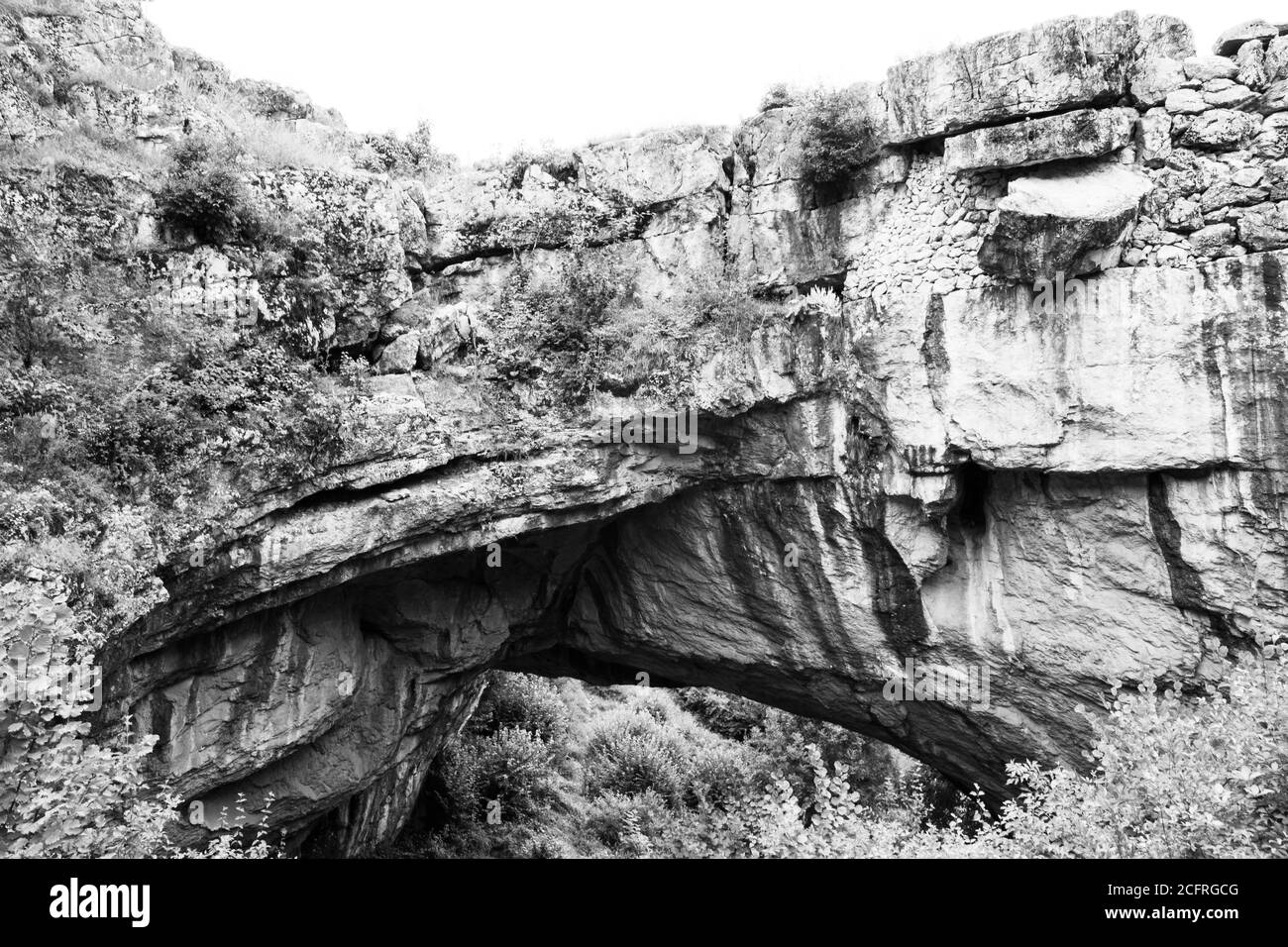 Photos étonnantes: Eglise de Nicodim, Grottes, le pont de Dieu Banque D'Images