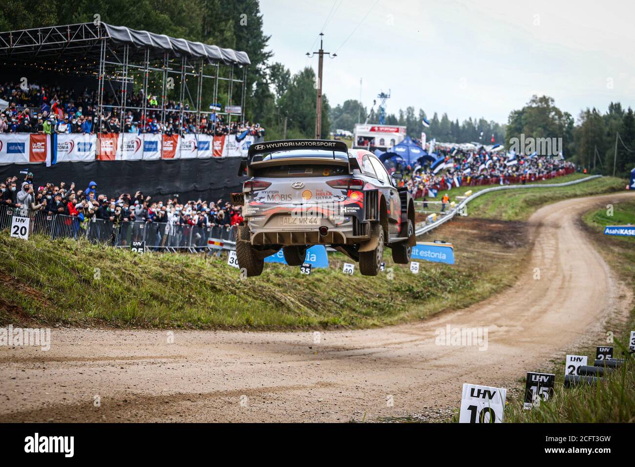 08 TANAK Ott (est), JARVEOJA Martin (est), Hyundai i20 coupé WRC, Hyundai Shell MOBIS WRT, action lors du rallye 2020 Estonie, 4e tour du 2020 Banque D'Images