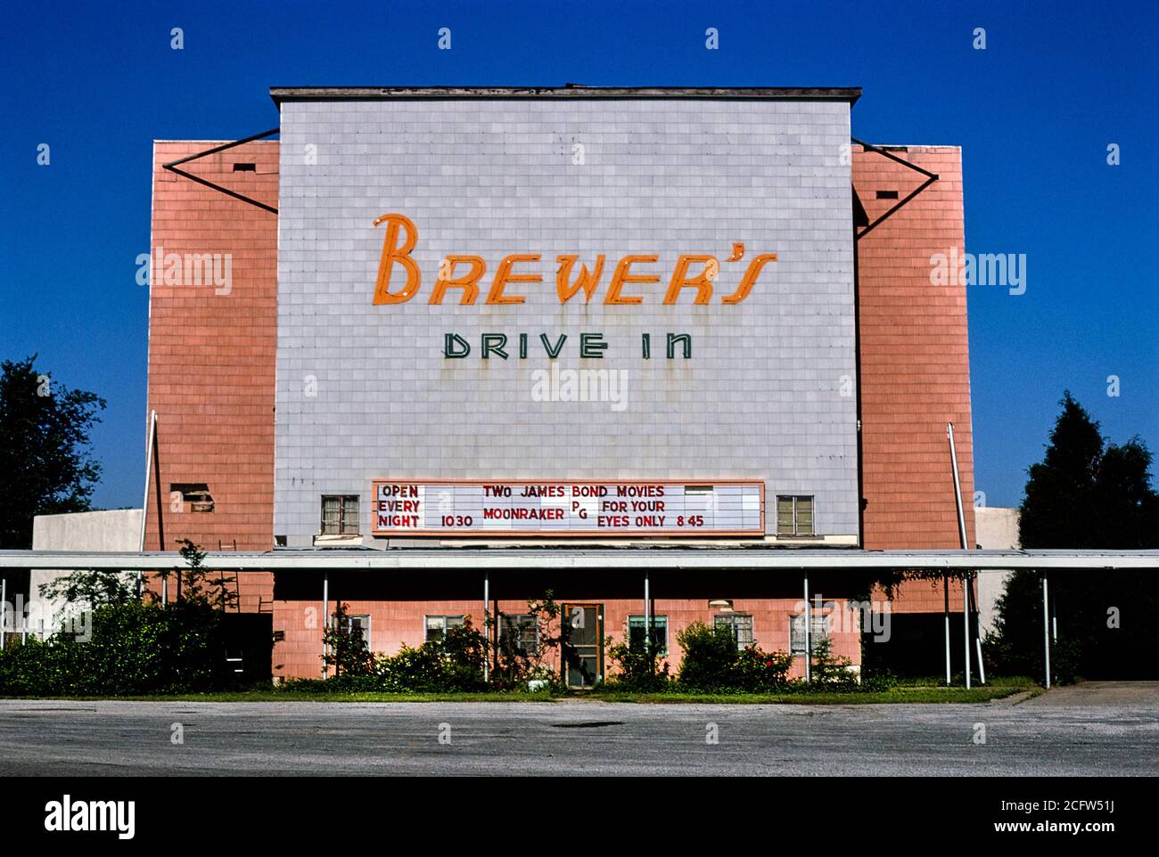 Brewer's Drive-In Theatre, route 19, Pauls Valley, Oklahoma, États-Unis, John Margolies Roadside America Photograph Archive, 1982 Banque D'Images