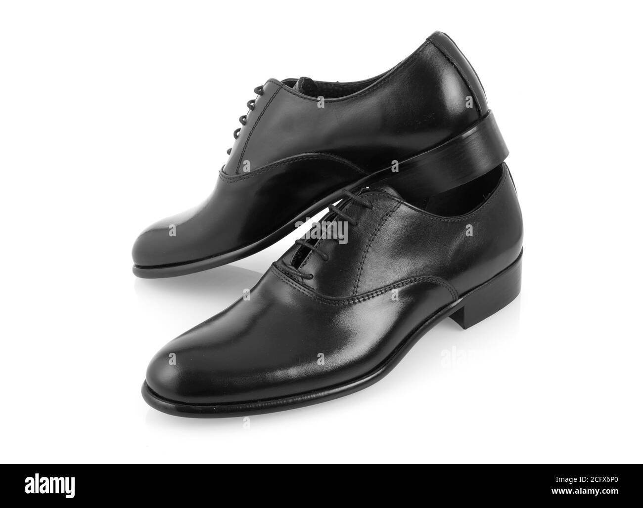 Cuir hommes chaussures isolées sur blanc Banque D'Images