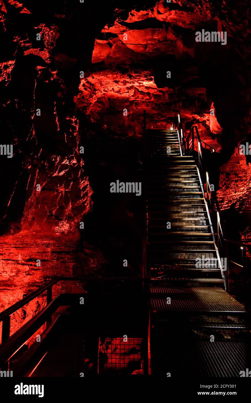 La grotte du tunnel de Lava, immense tube de lave dans le sud de l'islande Banque D'Images