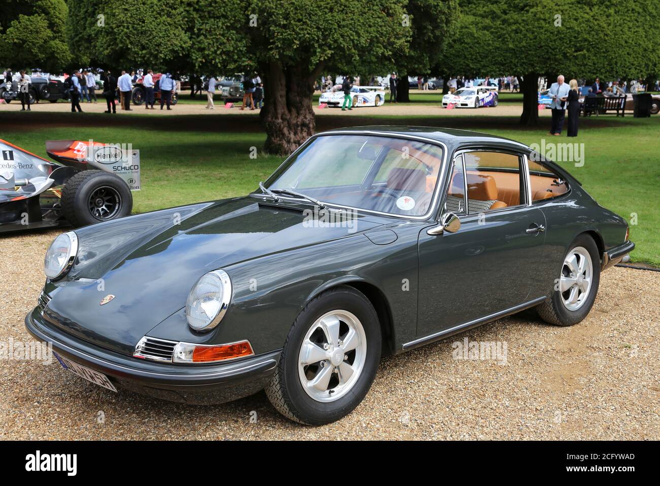 Porsche 911 2.0S (1966), Concours of Elegance 2020, Hampton court Palace, Londres, Royaume-Uni, Europe Banque D'Images