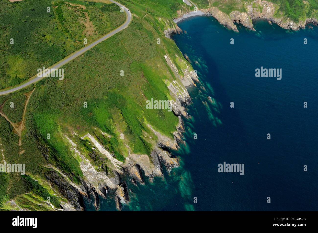 France, C?tes d'Armor, environs de Plouezec, bord de mer (vue aérienne) Banque D'Images