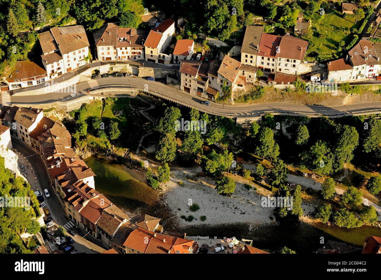 France, Isère, Pont-en-Royans à la limite du Parc naturel régional du Vercors (vue aérienne) Banque D'Images