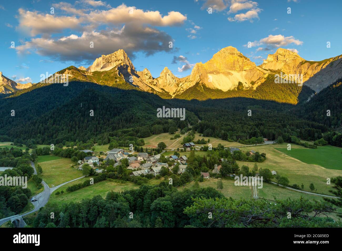 France, Drôme, Parc naturel régional du Vercors, vallée de Jarjatte, village de Jarjatte Banque D'Images