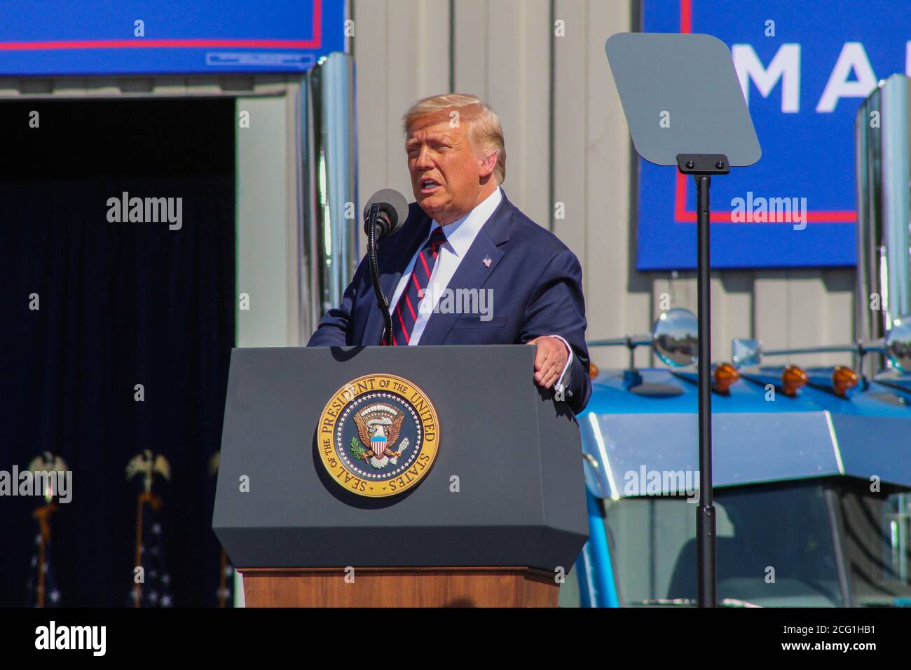 Le 45e président des États-Unis Donald J. Trump parle lors d'un événement à Old Forge, Pennsylvanie, où il a clamé son adversaire Joe Biden qui est de la région. Banque D'Images