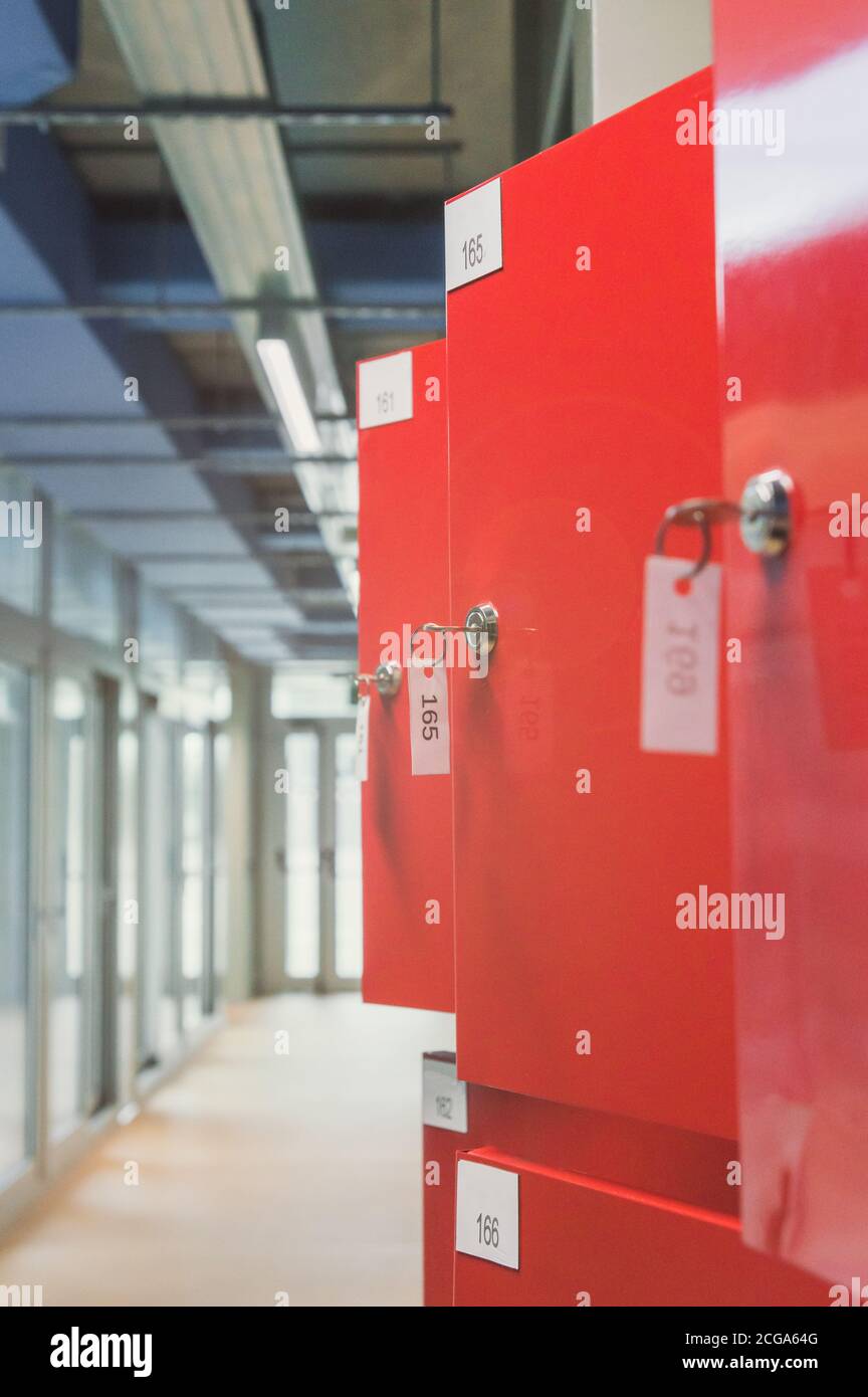 vestiaires et vestiaires du lycée Banque D'Images