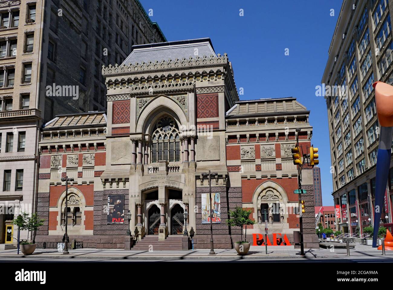 Philadelphie, USA - 27 mai 2019 : façade extérieure ornée de l'Académie des beaux-arts de Pennsylvanie Banque D'Images